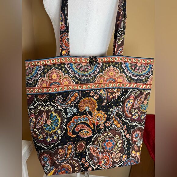 Authentic Vera Bradley Premium Cotton Floral  Paisley Shoulder Bag  Multicolor - Picture 3 of 12